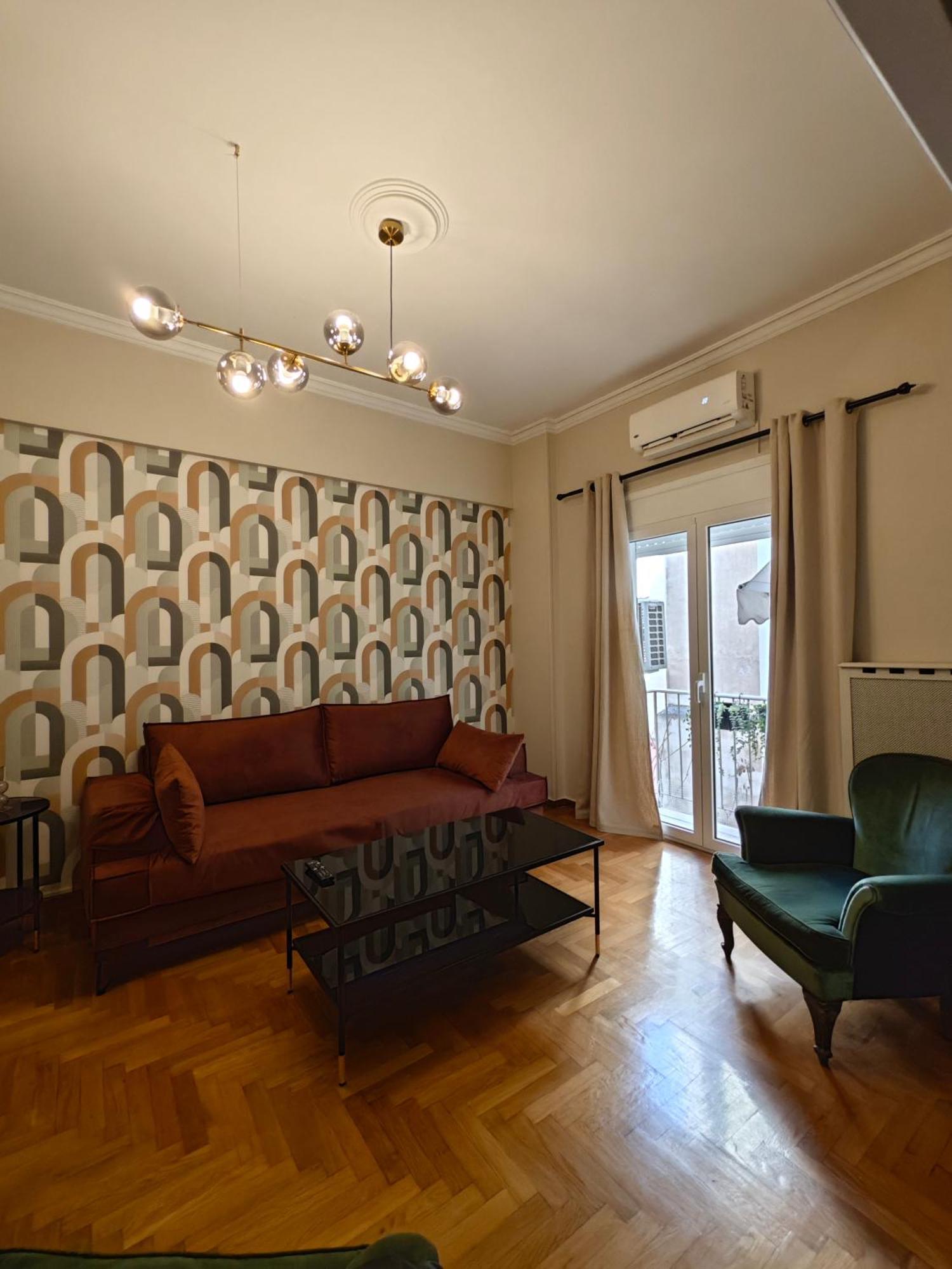 Caravin Wanderhome Acropolis, 1 Min From Acropolis Museum Athens Exterior photo